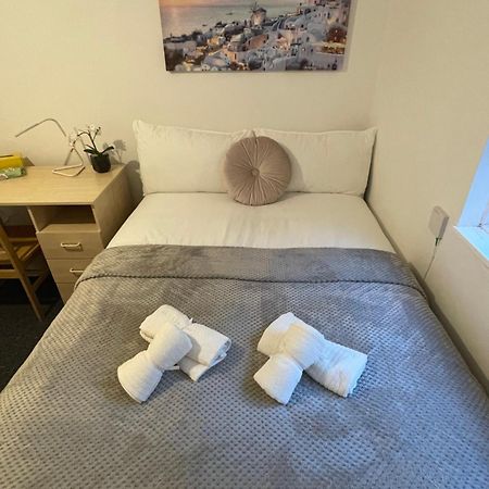 Lovely Triple And Quadruple Rooms In Euston & Square In Central Londres Exterior foto