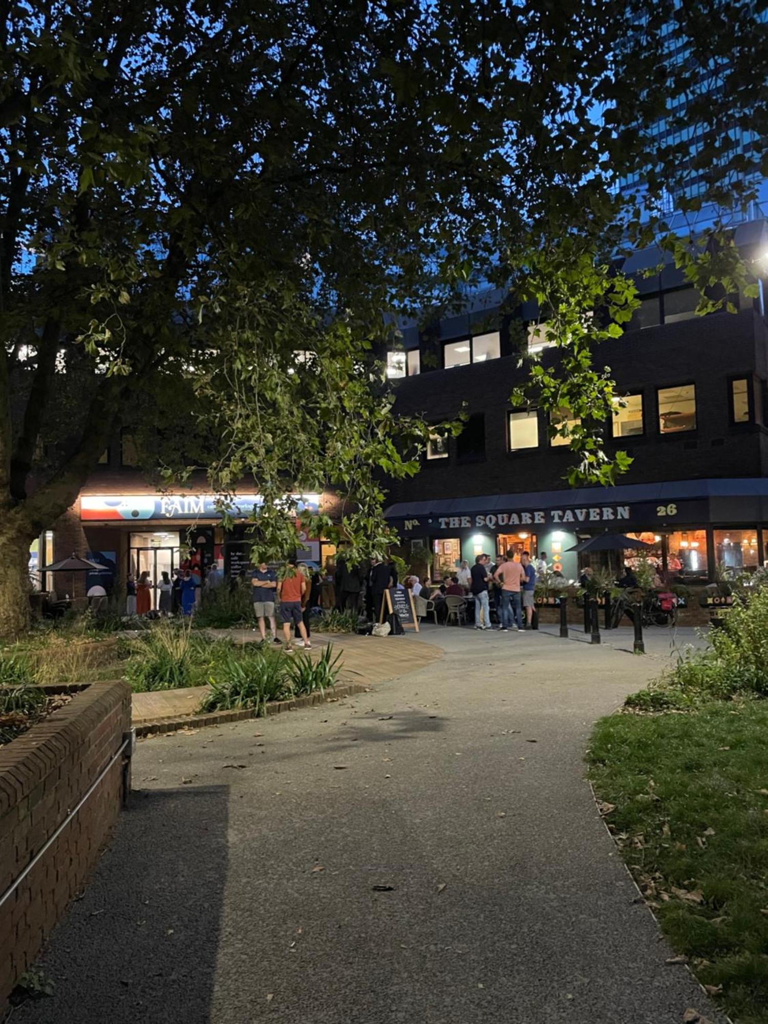 Lovely Triple And Quadruple Rooms In Euston & Square In Central Londres Exterior foto